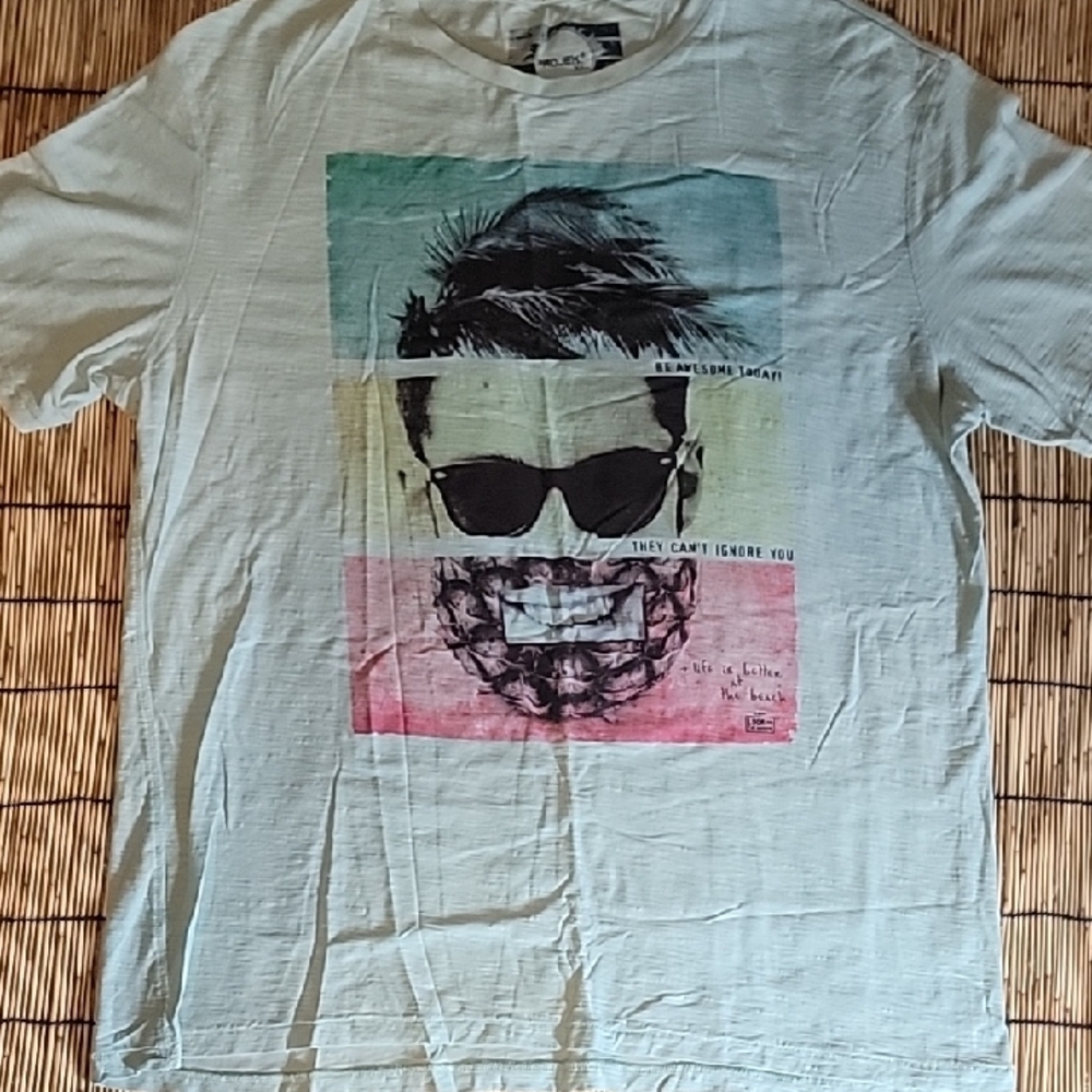 Projek RAW Graphic Short Sleeve Tee